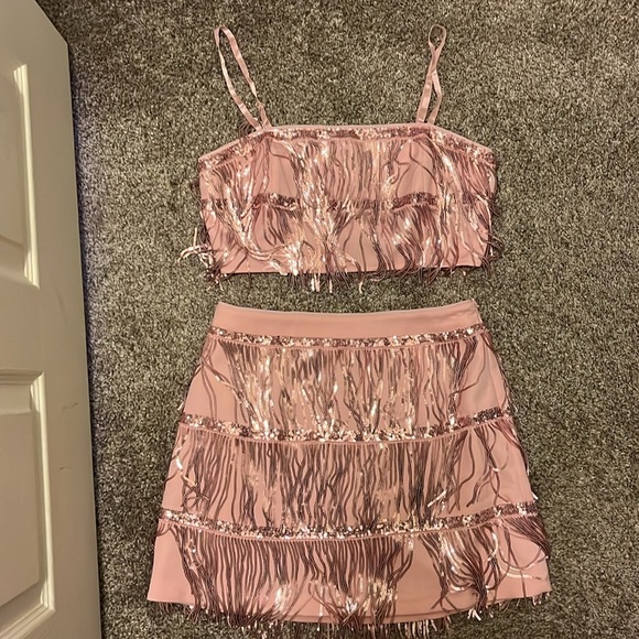 Altard state pink sequin Fringe Two-Piece Set size large - Picture 1 of 16